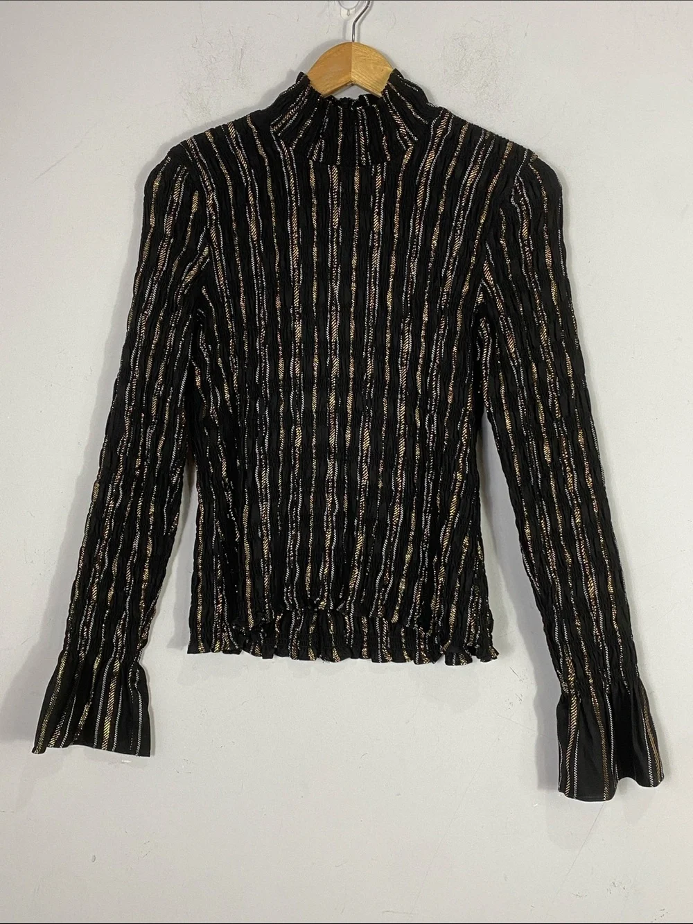 CINQ À SEPT Cooper Black Top Medium Ribbed Mock Neck Sleeve Metallic Stripe